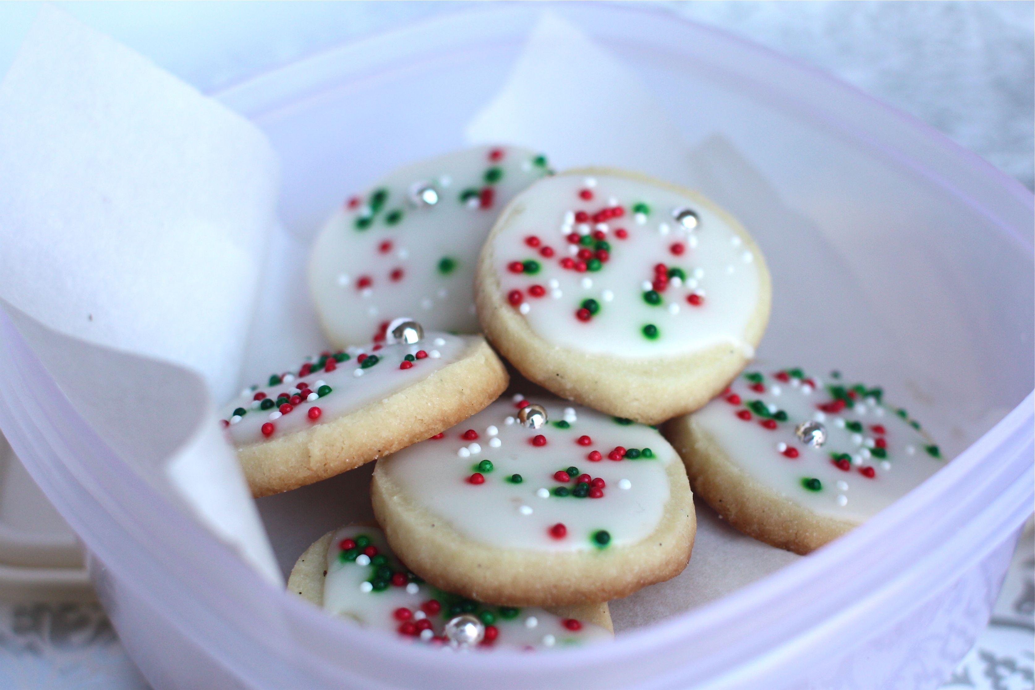 What is one of Ina Garten's recipes for sugar cookies?