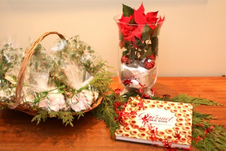 favors