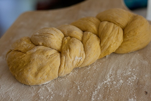 braided pumpkin challah