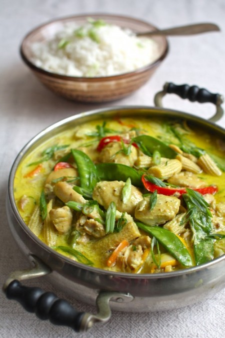 coconut crockpot chicken